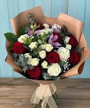 Букет цветов из:  Розы и Альстромерии #REPLACE_PRED# Заречном Пензенской области
