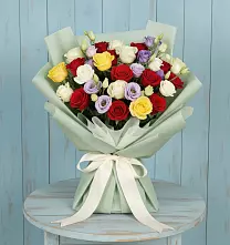Букет цветов из:  Розы в Заречном Пензенской области