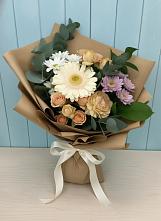 Букет цветов из:  Герберы и Хризантемы в Заречном Пензенской области