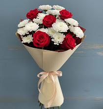 Букет цветов из:  Розы и Хризантемы в Заречном Пензенской области