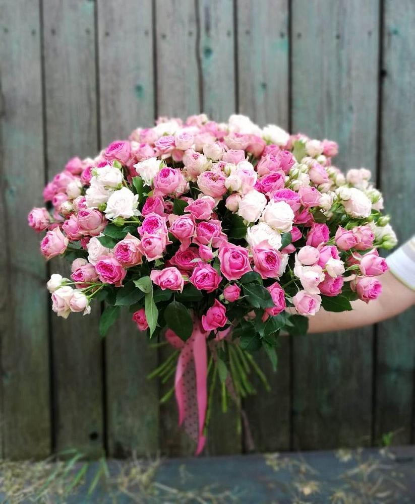 Букет Розовые кустовые розы Натали и Лав Лидия в Заречном Пензенской области