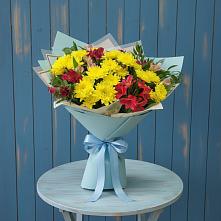 Букет цветов из:  Альстромерии и Хризантемы в Заречном Пензенской области