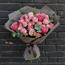 Букет цветов из:  Розы в Заречном Пензенской области