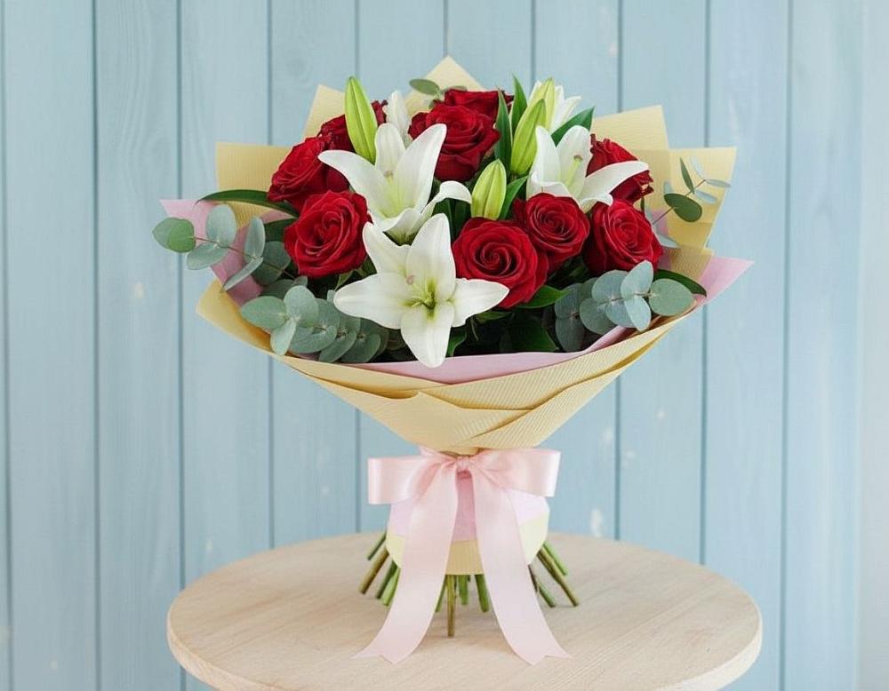 Букет цветов из: Лилии и Розы в Заречном Пензенской области